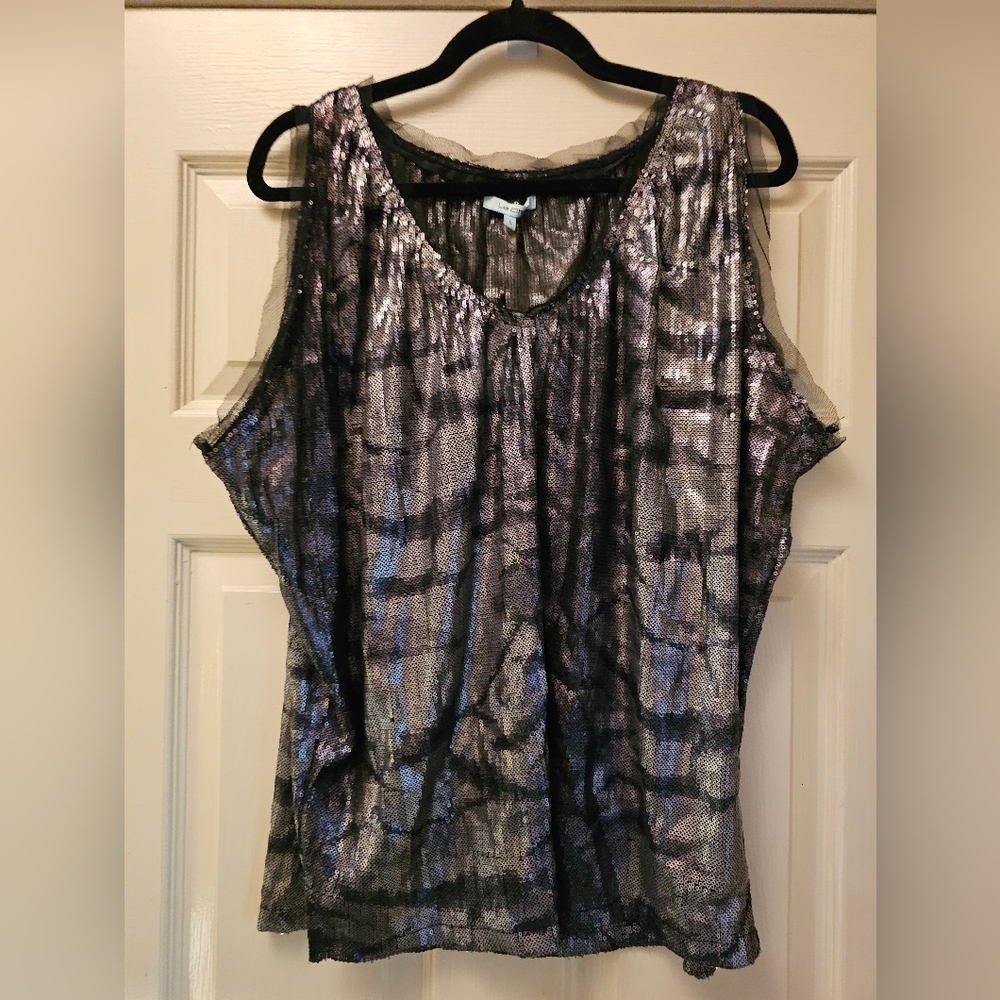 Chic Black and Silver Sleeveless Top